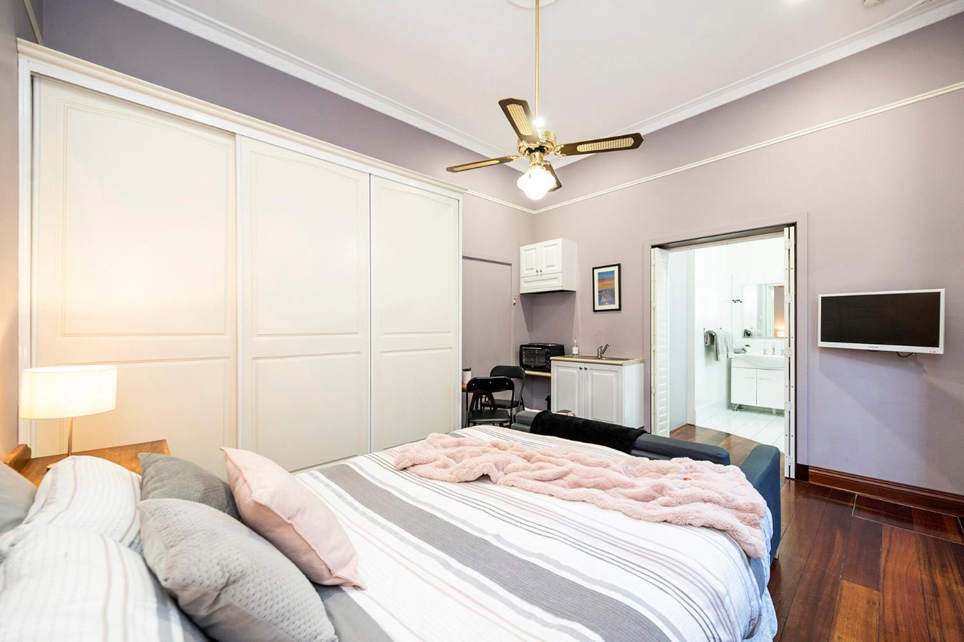 Dawson Accommodation Fremantle Exterior photo